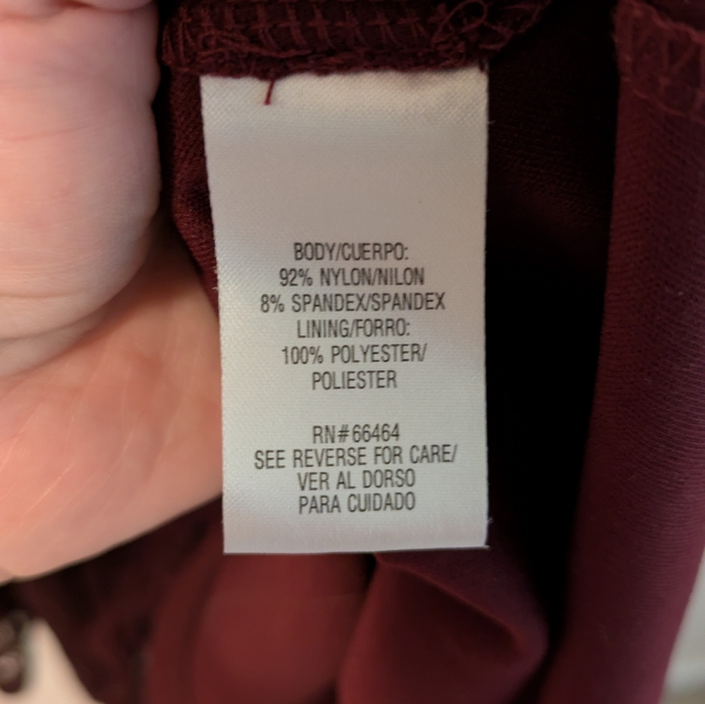 Sandra Darren Elegant Lace Burgundy Dress - Picture 4 of 5